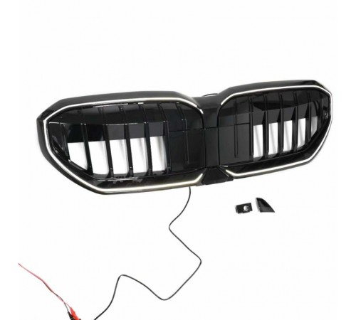 Bmw 5 G60 priekinės juodos grotelės su LED